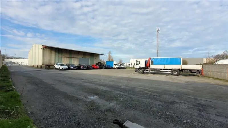Local d’activités dans Vertou à louer - Photo de l’immeuble – Image 1 sur 9