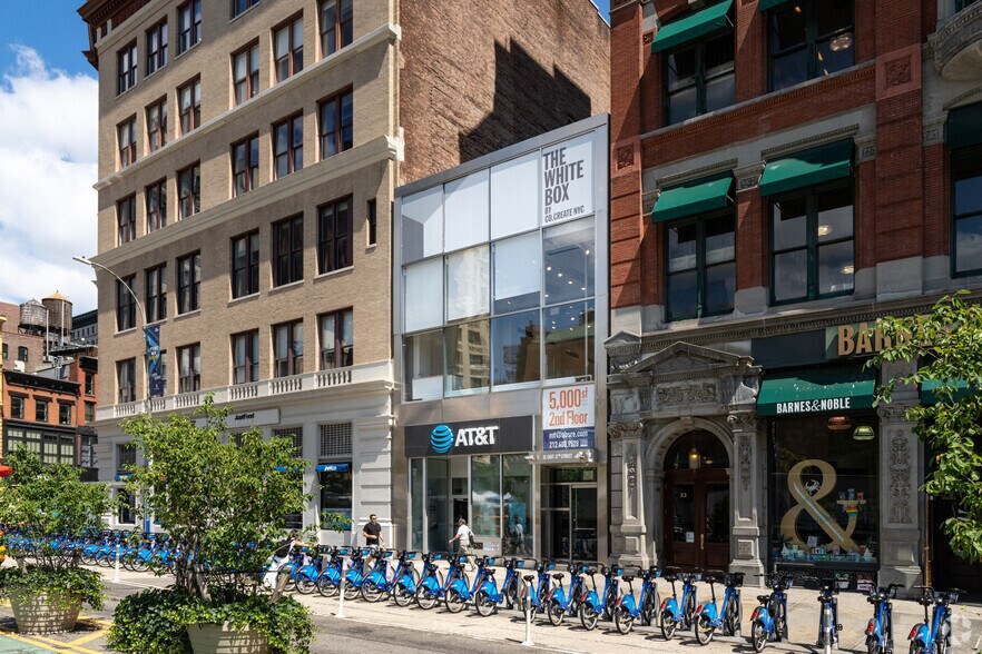 31 E 17th St, New York, NY à louer - Photo de l’immeuble – Image 3 sur 5