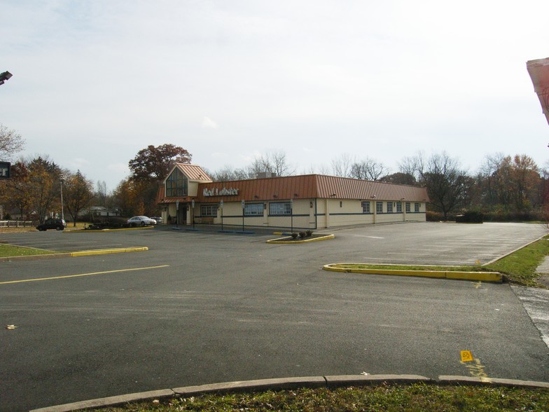 520 US Highway 46, Wayne, NJ à vendre - Photo de l’immeuble – Image 2 sur 3