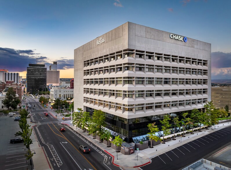 200 S Virginia St, Reno, NV à louer - Photo de l’immeuble – Image 2 sur 17