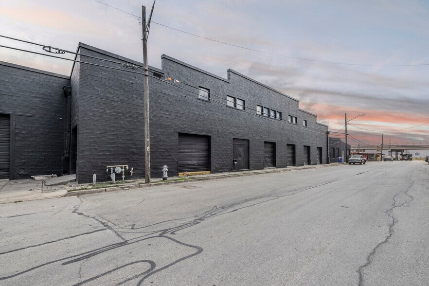 200 Seguin St, San Antonio, TX à louer - Photo de l’immeuble – Image 2 sur 15