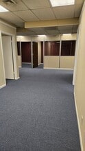 330 Milltown Rd, East Brunswick, NJ à louer Photo de l’immeuble– Image 1 sur 4