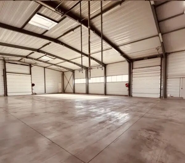 Industriel/Logistique dans Perpignan à vendre - Photo intérieure – Image 2 sur 4