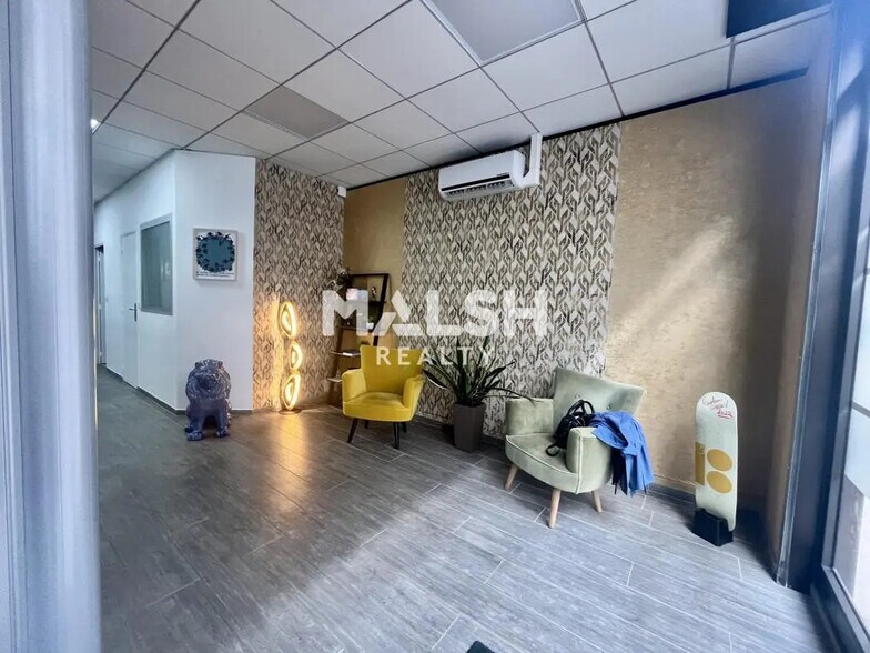Bureau dans Lyon à louer - Photo de l’immeuble – Image 2 sur 10