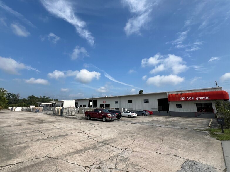1345 Bennett Dr, Longwood, FL à louer - Photo de l’immeuble – Image 2 sur 5