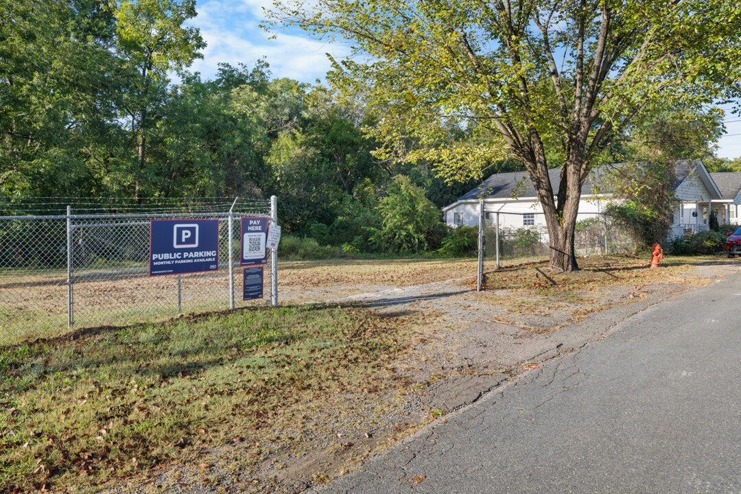 1008 Gilbert St, Durham, NC à louer Photo principale– Image 1 sur 9