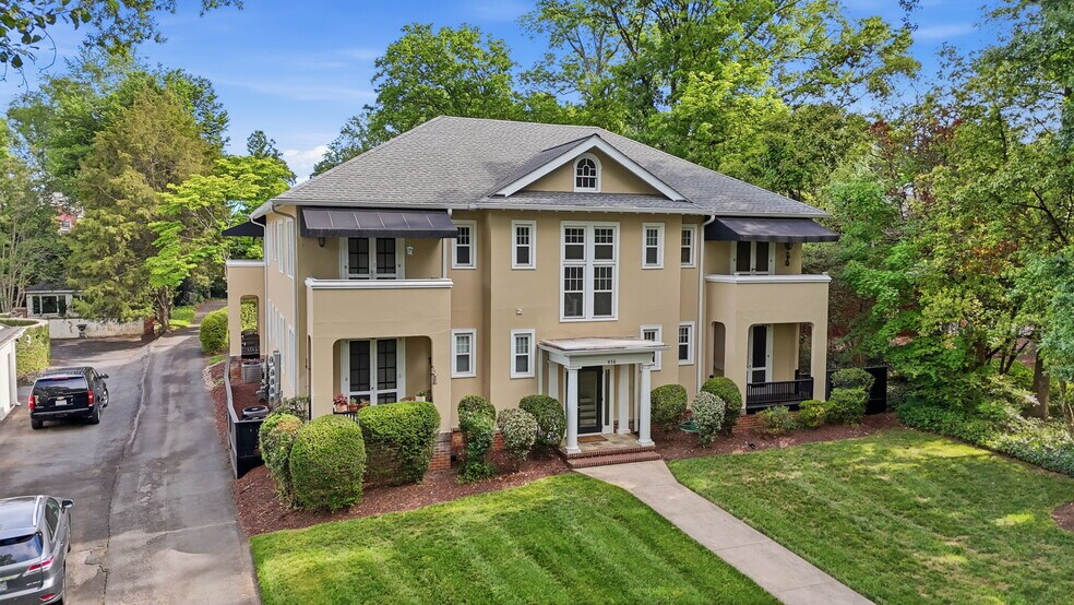 916 Bromley Rd, Charlotte, NC à vendre - Photo de l’immeuble – Image 3 sur 35