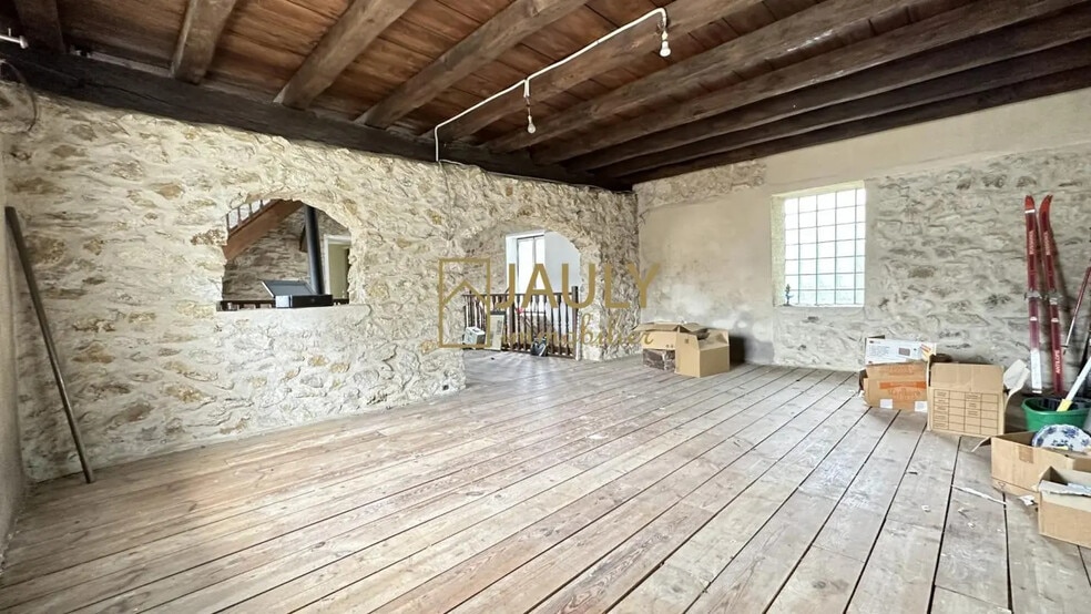 Local d'activités dans Mareuil-lès-Meaux à vendre - Photo de l’immeuble – Image 3 sur 19