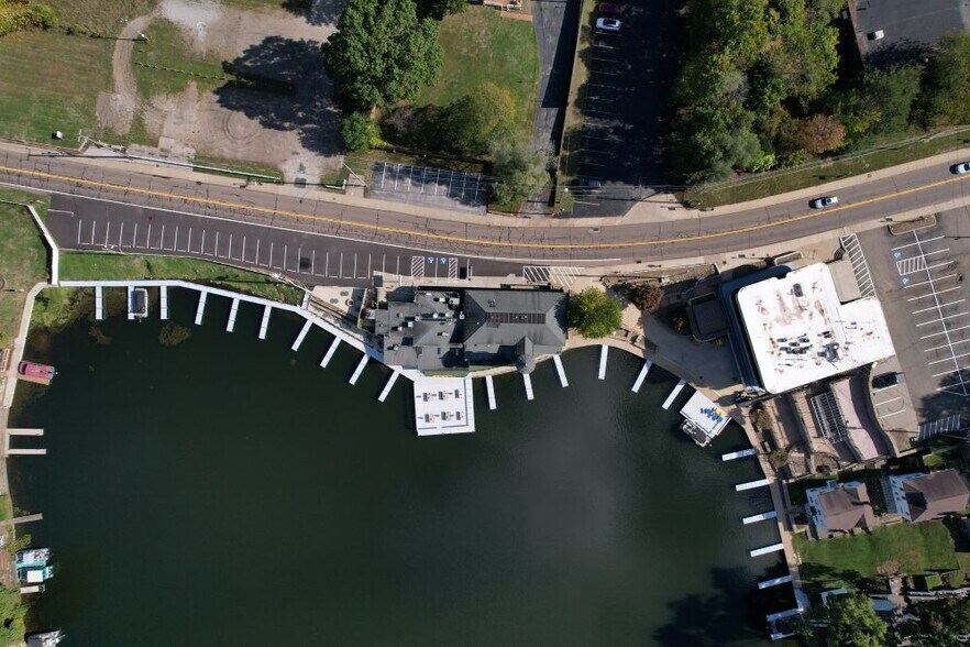 Portage Lakes Legacy Portfolio portefeuille de 2 biens à vendre sur LoopNet.fr - Photo de l’immeuble – Image 2 sur 16