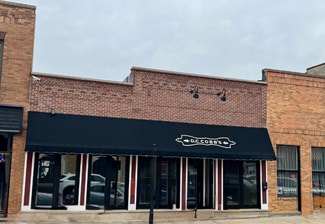 Plus de détails pour 226 Main St, Woodstock, IL - Local commercial à vendre