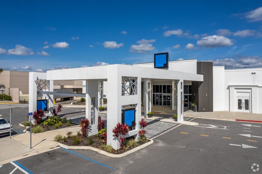 10401 US Hwy 441, Leesburg, FL à louer - Photo de l’immeuble – Image 1 sur 12
