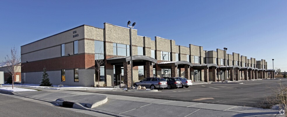 1755 W Sequoia Vista Cir, Salt Lake City, UT à louer - Photo de l’immeuble – Image 3 sur 10