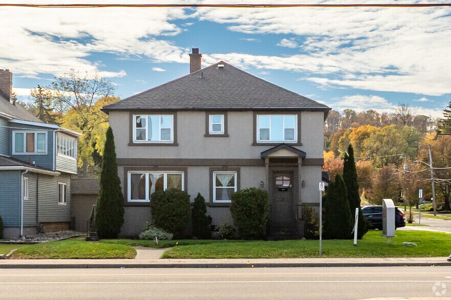 23 King St W, Hamilton, ON à vendre - Photo de l’immeuble – Image 2 sur 2