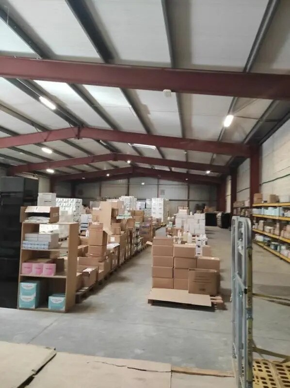 Plus de détails pour Industriel/Logistique à louer