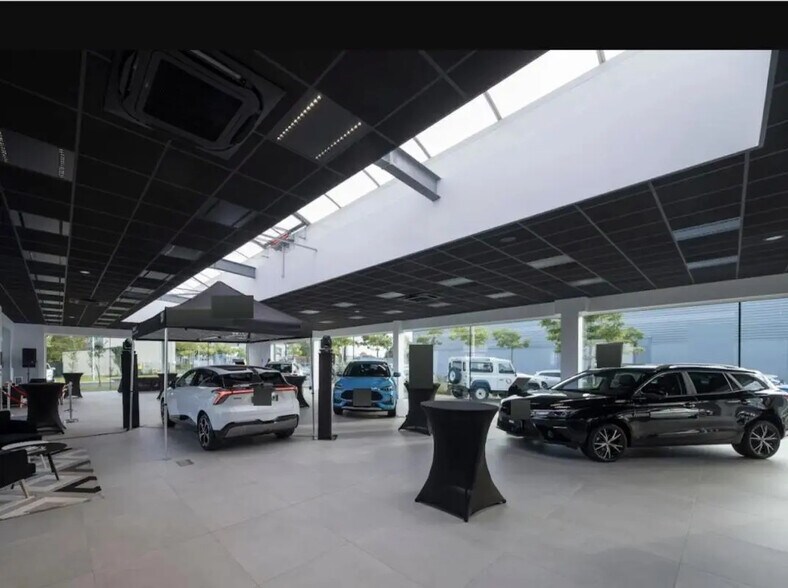 Local d’activités dans Le Havre à louer - Photo intérieure – Image 3 sur 4