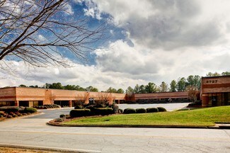 Plus de détails pour 4896 N Royal Atlanta Dr, Tucker, GA - Industriel/Logistique à louer