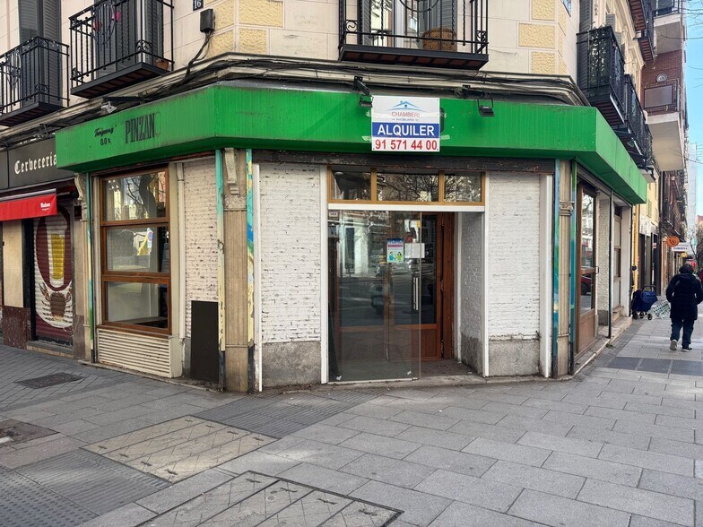 Local commercial dans Madrid, Madrid à louer - Photo de l’immeuble – Image 1 sur 2