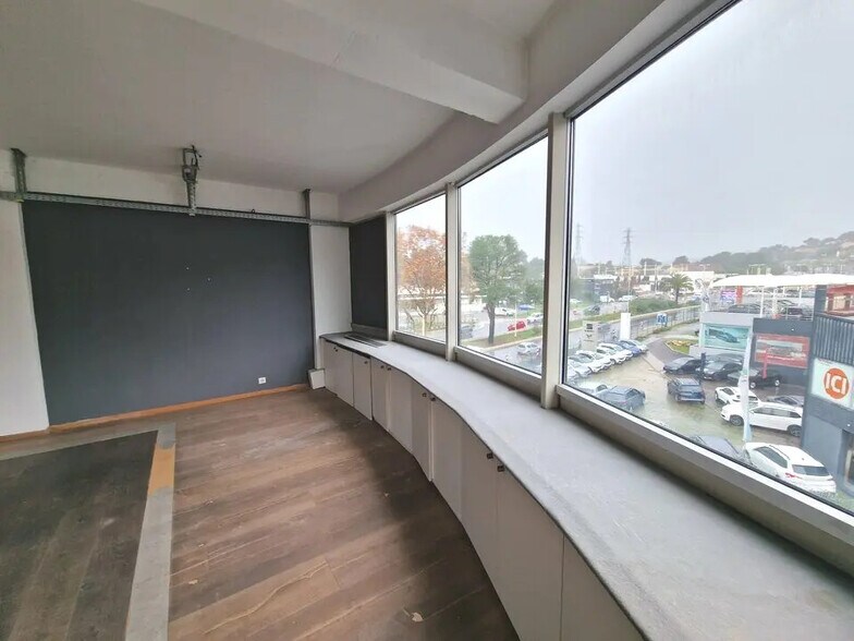 Bureau dans Le Cannet à louer - Photo intérieure – Image 3 sur 5