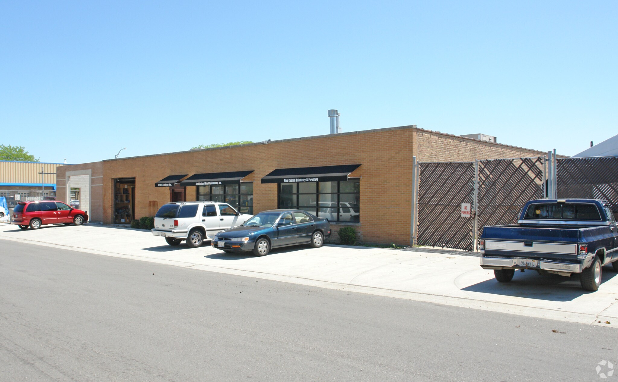 3200 W Le Moyne Ave, Stone Park, IL à louer Photo principale– Image 1 sur 24