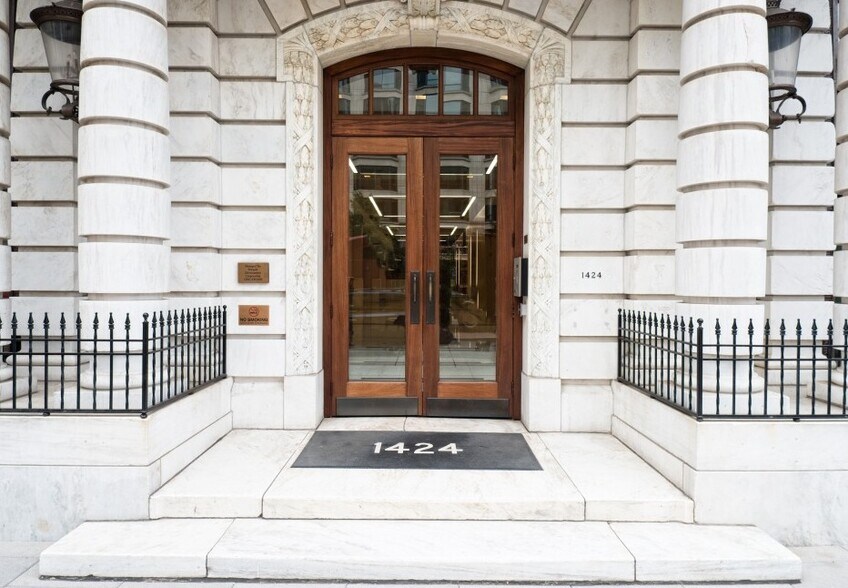 1424 K St NW, Washington, DC à louer - Photo de l’immeuble – Image 2 sur 3