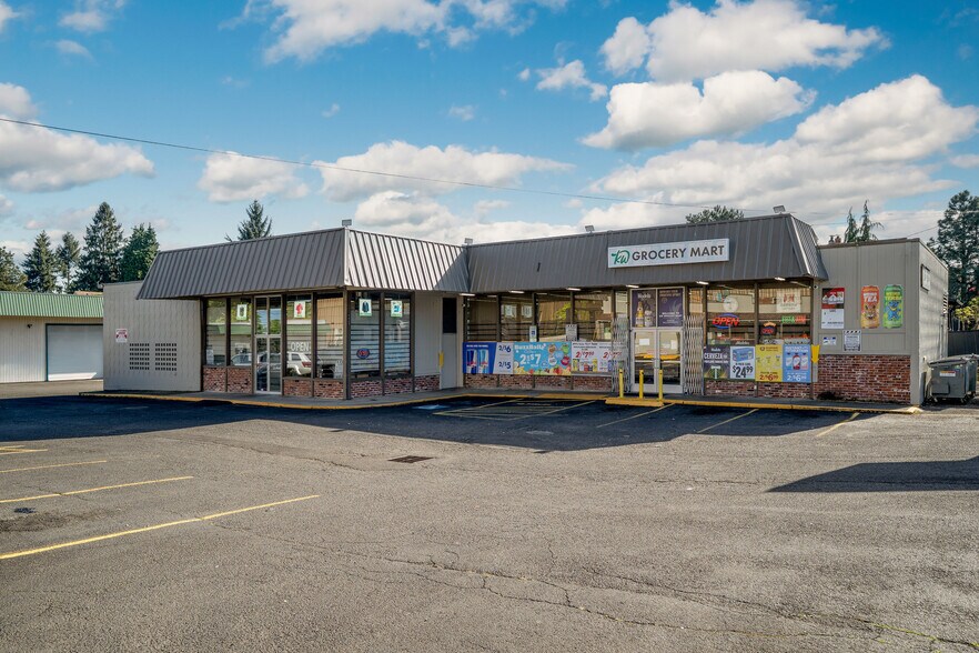 Killingsworth retail Portfolio portefeuille de 2 biens à vendre sur LoopNet.fr - Photo principale – Image 1 sur 15