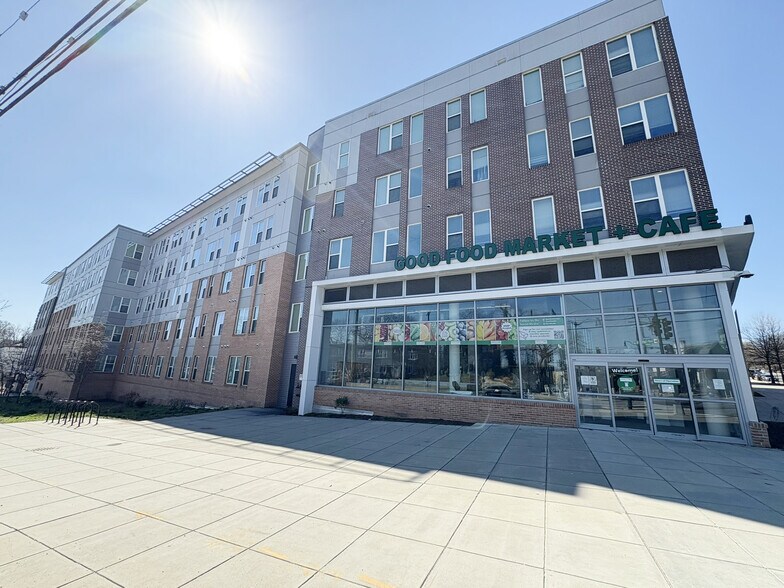 4001 S Capitol St, Washington, DC à louer - Photo de l’immeuble – Image 2 sur 2
