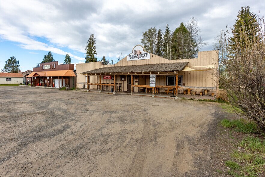 263 N Main St, Donnelly, ID à vendre - Photo principale – Image 1 sur 40