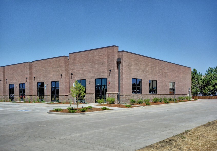 943-965 E 11th St, Loveland, CO à louer - Photo de l’immeuble – Image 3 sur 15