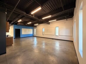 307 S Main St, Bentonville, AR à louer Photo intérieure– Image 1 sur 6