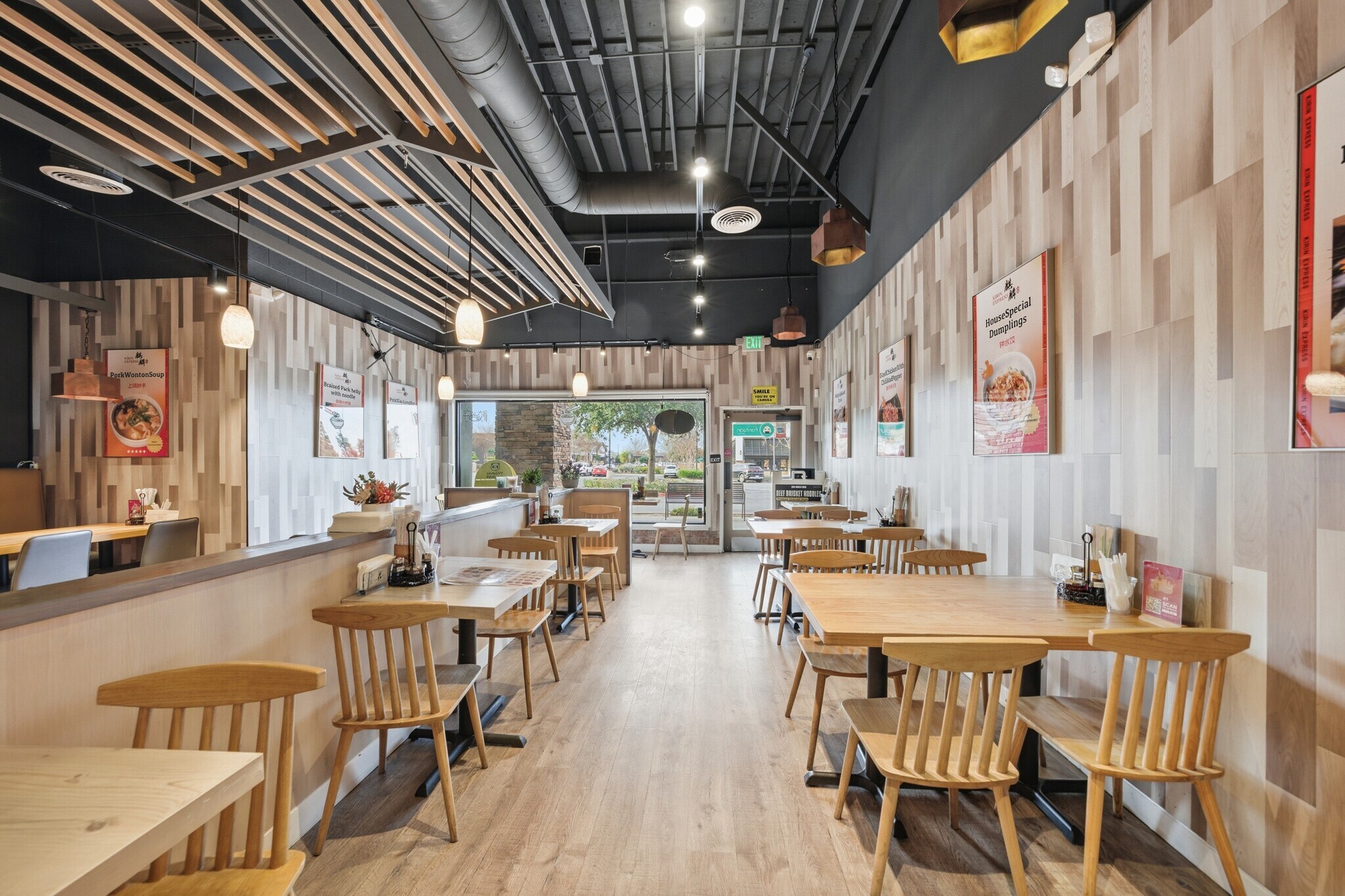 14200-14450 Culver Dr, Irvine, CA à louer Photo principale– Image 1 sur 50