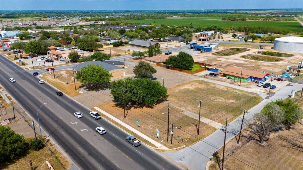 2602 N Texas Blvd, Weslaco, TX à vendre - Aérien – Image 2 sur 10
