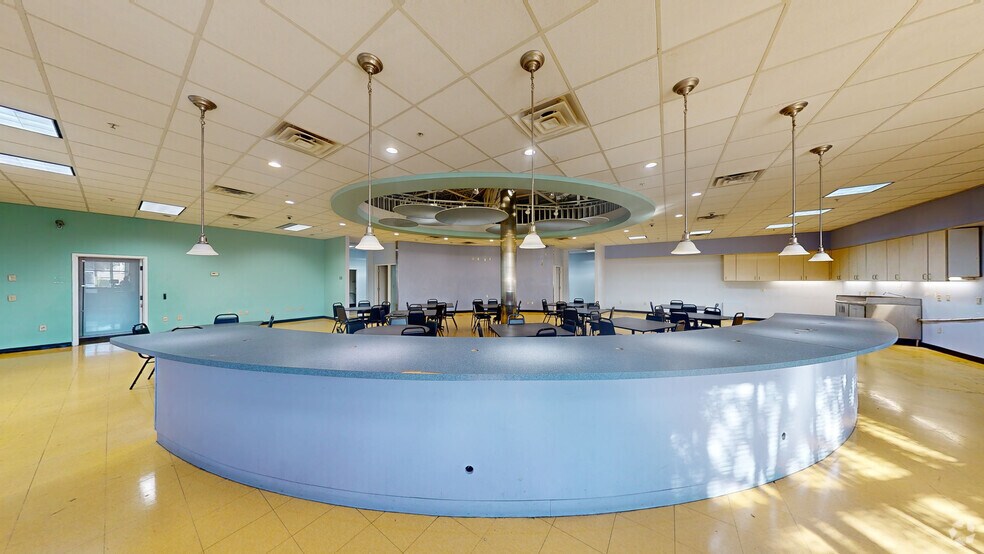 580-584 NW University Blvd, Port Saint Lucie, FL à louer - Numérisation 3D Matterport – Image 2 sur 29