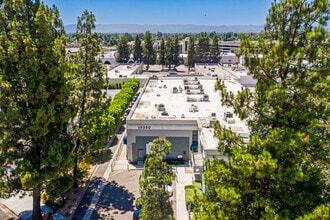 19350 Business Center Dr, Northridge, CA à louer Photo intérieure– Image 2 sur 8