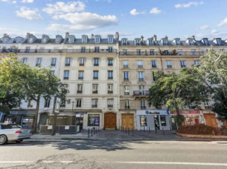 Bureau dans Paris à louer - Photo de l’immeuble – Image 1 sur 13