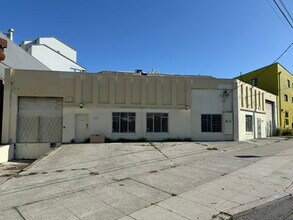 1070-1074 40th St, Oakland, CA à louer Photo de l’immeuble– Image 1 sur 6