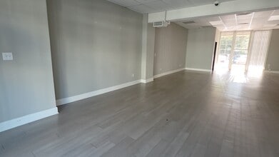 17200 Ventura Blvd, Encino, CA à louer - Vidéo sur l’annonce professionnelle 