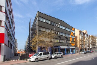 Plus de détails pour Local commercial à louer