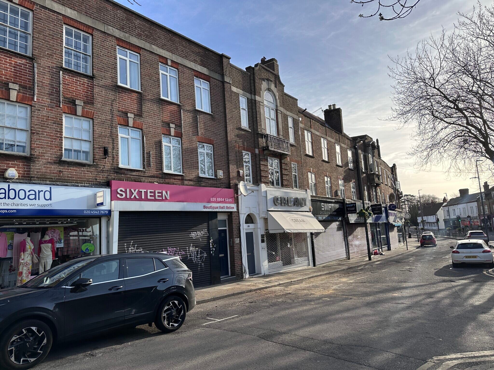 40 The Broadway, Stanmore à louer Photo principale– Image 1 sur 2