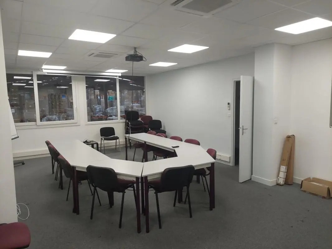 Local d'activités dans Rennes à vendre Photo intérieure– Image 1 sur 6