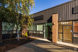 7451-7499 Rte Transcanadienne, Montréal, QC à louer Photo de l’immeuble– Image 2 sur 7