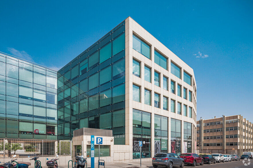 Calle Albasanz, 15 A, Madrid, Madrid à louer - Photo de l’immeuble – Image 2 sur 2