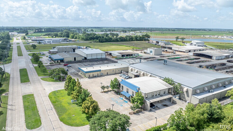3211 W Admiral Doyle Dr, New Iberia, LA à vendre - Photo de l’immeuble – Image 3 sur 8