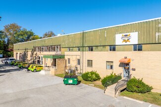 Plus de détails pour 102 Queens Dr, King Of Prussia, PA - Industriel/Logistique à louer