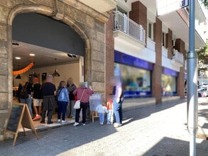 Local commercial dans Barcelone, Barcelona à louer Photo intérieure– Image 1 sur 16