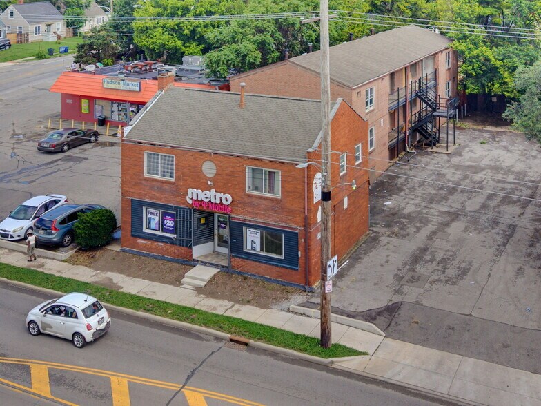 1084 E Hudson St, Columbus, OH à vendre - Photo de l’immeuble – Image 2 sur 19