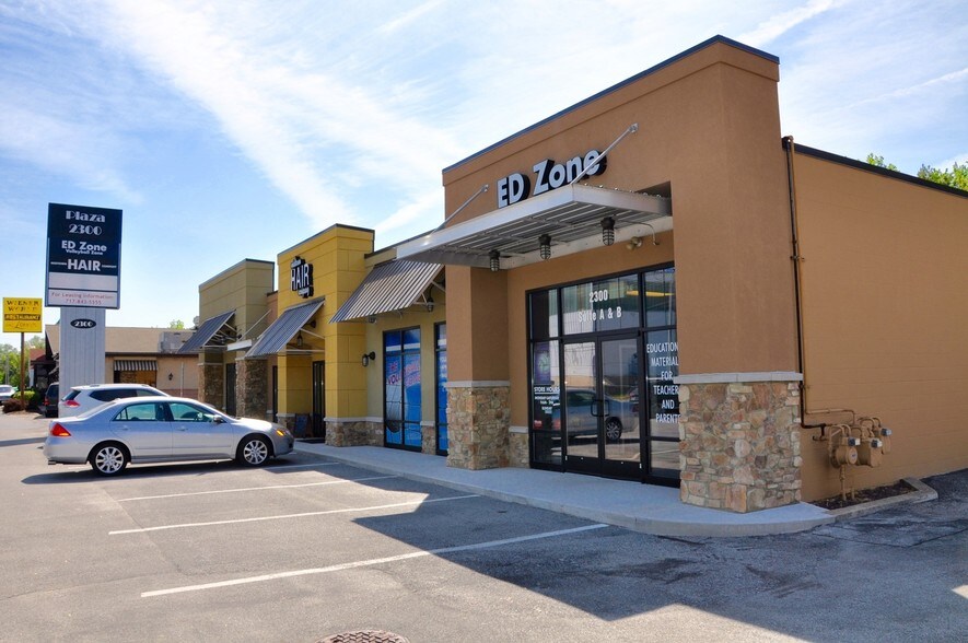 2300 Industrial Hwy, York, PA à louer - Photo principale – Image 1 sur 2