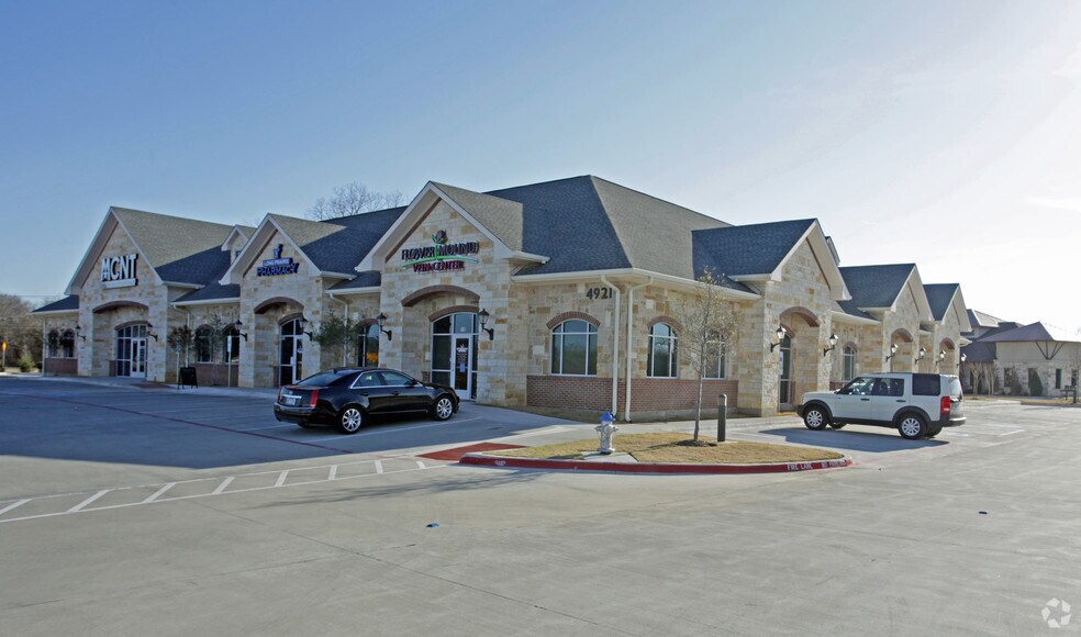 4921 Long Prairie Rd, Flower Mound, TX à louer - Photo de l’immeuble – Image 2 sur 4