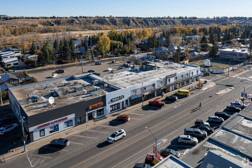 6404 Bowness Rd NW, Calgary, AB à vendre - Photo de l’immeuble – Image 3 sur 4