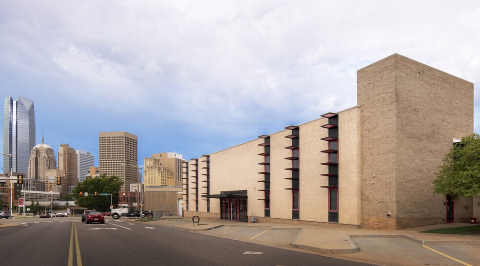 105-111 N Harrison Ave, Oklahoma City, OK à louer - Photo de l’immeuble – Image 2 sur 13