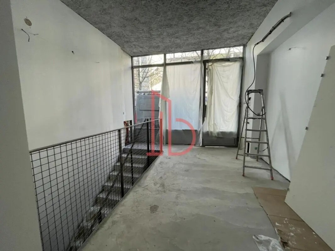 Bureau dans Bordeaux à louer Photo de l’immeuble– Image 1 sur 7